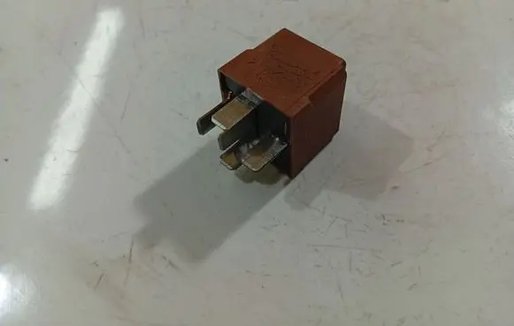 Opel Zafira B Other relay 4RD00779405