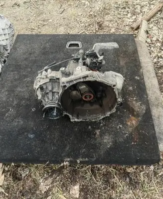 Seat Toledo IV (NH) Manual 5 speed gearbox MZM