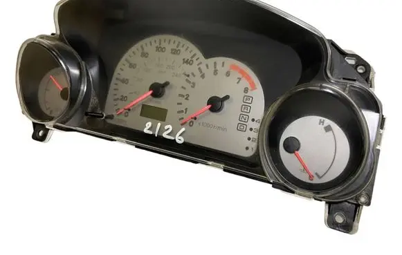 Mitsubishi Eclipse Speedometer (instrument cluster) TN2573101921 MR320603