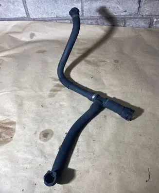 BMW 7 E65 E66 Engine coolant pipe/hose 2249461