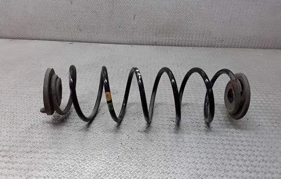Volkswagen Jetta VI Rear coil spring