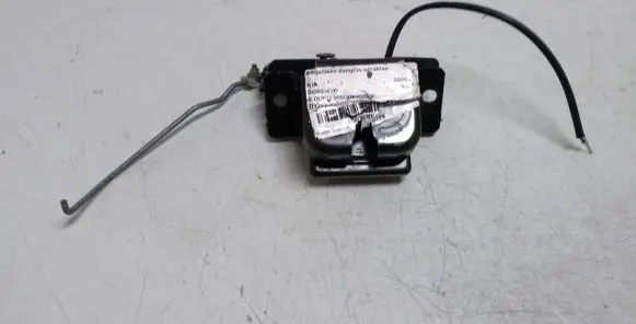 Tailgate/trunk/boot lock/catch/latch