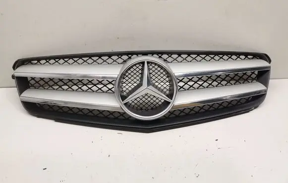 Mercedes-Benz C AMG W204 Front bumper upper radiator grill A2048802083