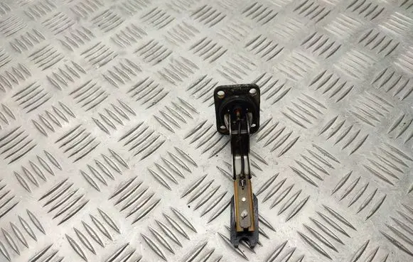 Toyota Avensis T250 Oil level sensor 