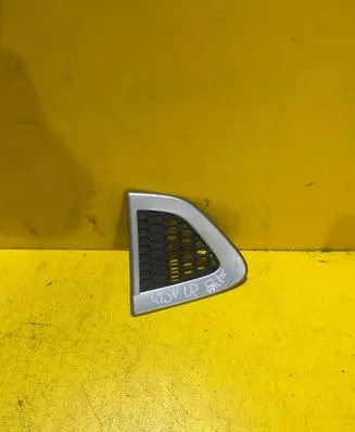 Chevrolet Captiva Fender grill LH96433169