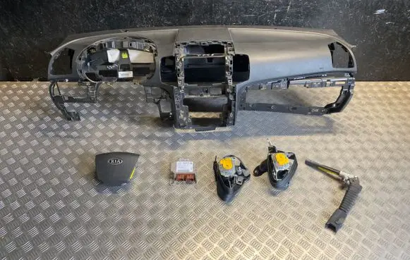 KIA Sorento Dashboard 847102P000