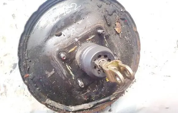 Mitsubishi Pajero Sport I Brake booster 85403412 854-03412