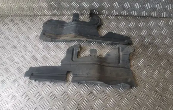 Toyota Corolla Verso AR10 Intercooler air guide/duct channel 532860F020 532850F020