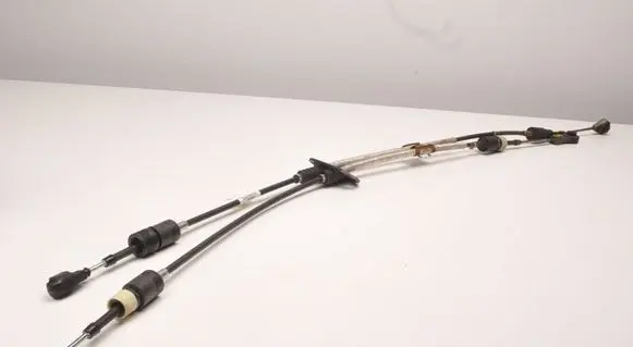 Volvo V50 Gear shift cable linkage 31325278