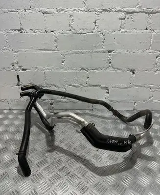 Mercedes-Benz Vito Viano W447 Engine coolant pipe/hose A4478320015