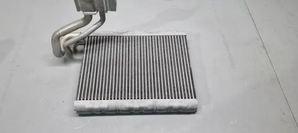 Opel Mokka B Heater blower radiator KG191001 9833378380
