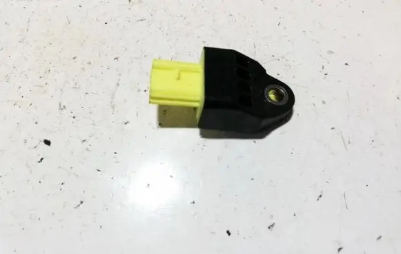 Toyota RAV 4 (XA30) Airbag deployment crash/impact sensor 8983142010 89831-42010
