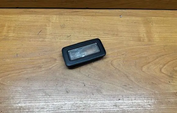 BMW 7 F01 F02 F03 F04 Other interior light 9130838 0005676021