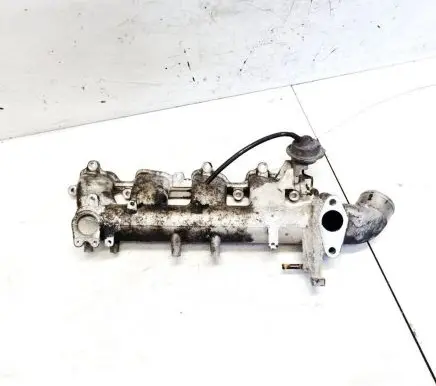 Nissan Almera Tino Intake manifold 140015m300