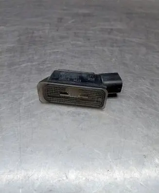 Ford S-MAX Number plate light 6M2A13550AC