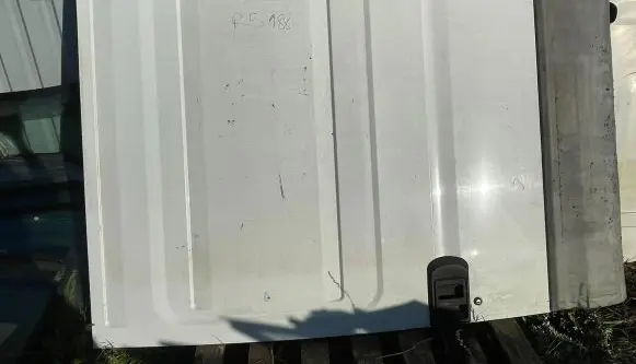 Iveco Daily 3rd gen Rear door