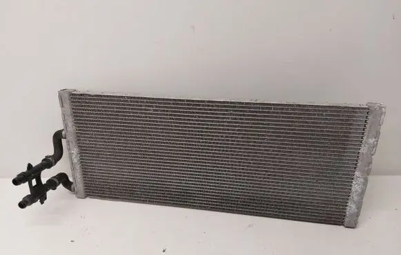 BMW 7 F01 F02 F03 F04 Coolant radiator 7576827