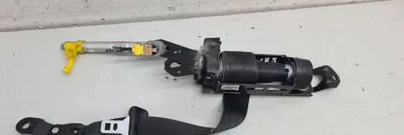 Volvo V70 Front seatbelt 6075637L0B NAL0611170772