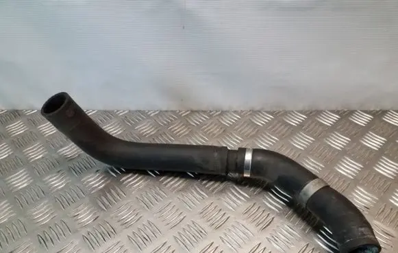 Infiniti FX Engine coolant pipe/hose