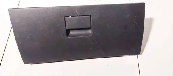 Dodge Journey Glove box