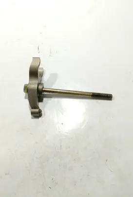 Toyota Land Cruiser (J120) Fuel Injector clamp holder