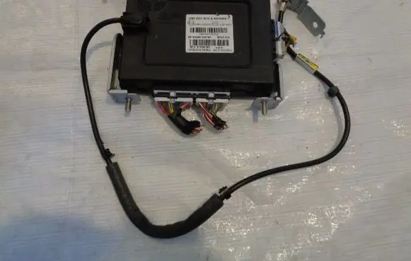 KIA Carens III Engine control unit/module 95400A4730