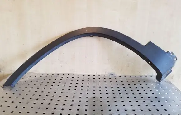 KIA Sorento Front arch trim 877132P010