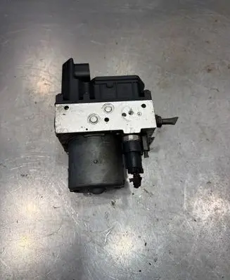 Toyota Corolla E120 E130 ABS Pump 8954102090 591184 0265950133