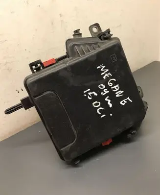Renault Megane III Fuse module