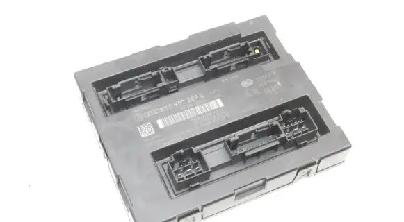 Audi A5 8T 8F Central body control module 8K0907289C