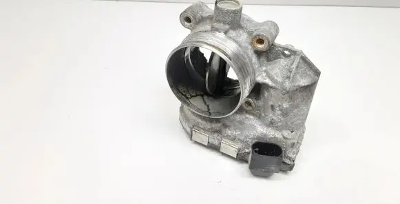 Volvo V70 Throttle valve 8692720 0281002701
