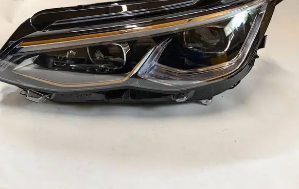 Volkswagen Golf VIII Headlight/headlamp 5H1941035J