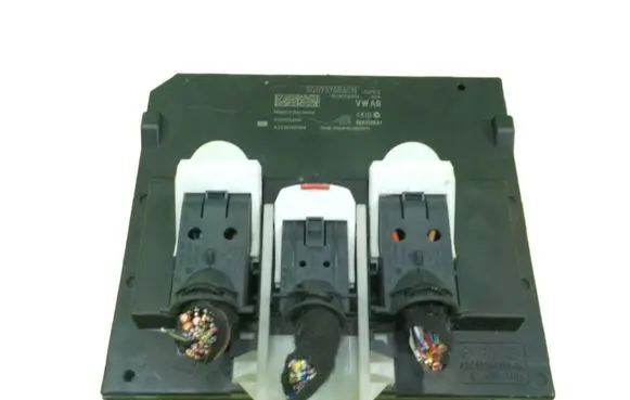 Skoda Octavia Mk3 (5E) Central body control module 5Q0937084CN
