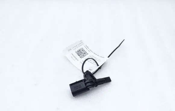 Skoda Superb B6 (3T) ABS brake wheel speed sensor 10071152713