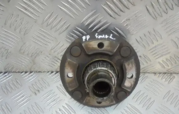 Chevrolet Spark Front wheel bearing hub 