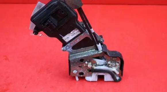 Mazda 6 Rear door lock
