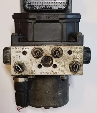 Audi A8 S8 D3 4E ABS Pump 0265225404 4E0614517CM 0265950187