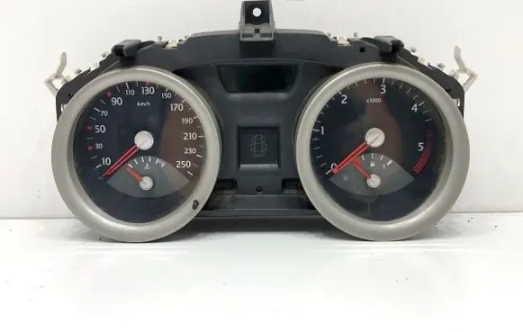 Renault Megane II Speedometer (instrument cluster) 8200399695D