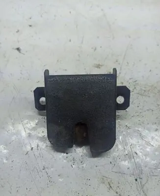 Audi A6 S6 C4 4A Tailgate/trunk/boot lock/catch/latch