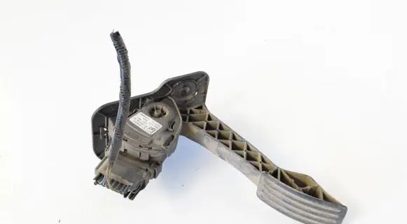 Ford Transit Accelerator throttle pedal 6C119F836CC