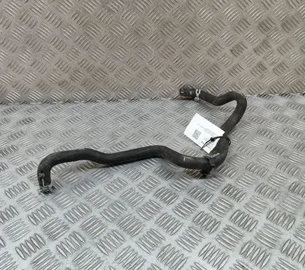 Volvo XC90 Engine coolant pipe/hose 31338391