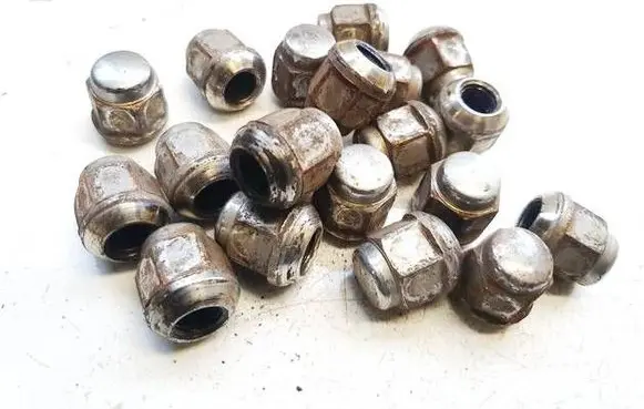 Honda FR-V Nuts/bolts 