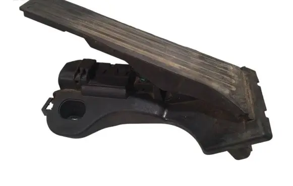 Volkswagen Cross Touran I Accelerator throttle pedal 1T1723503H