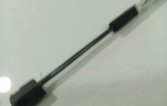 Chrysler 300 - 300C Front bonnet/hood damper/strut 
