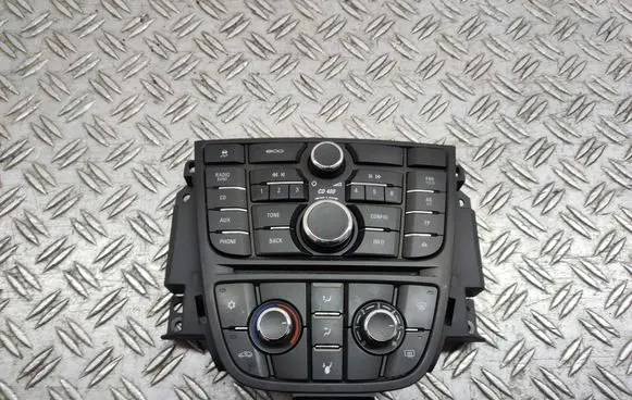 Opel Astra J Head unit multimedia control 13346050 28273787 110901A10196