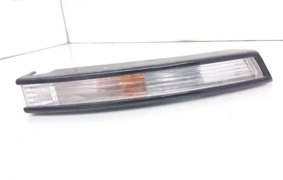 Volkswagen PASSAT B6 Front indicator light 3C0953042L 3C0807718C