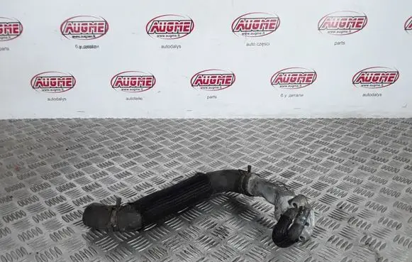 Toyota Avensis T250 Engine coolant pipe/hose