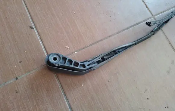 Mercedes-Benz Vito Viano W639 Rear wiper blade 