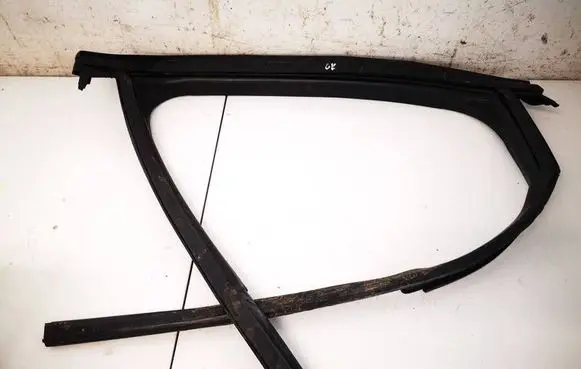 Audi Q4 e-tron Rubber seal rear door 89A839439