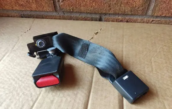 KIA Stinger Rear seatbelt buckle 89840J5200 050R3